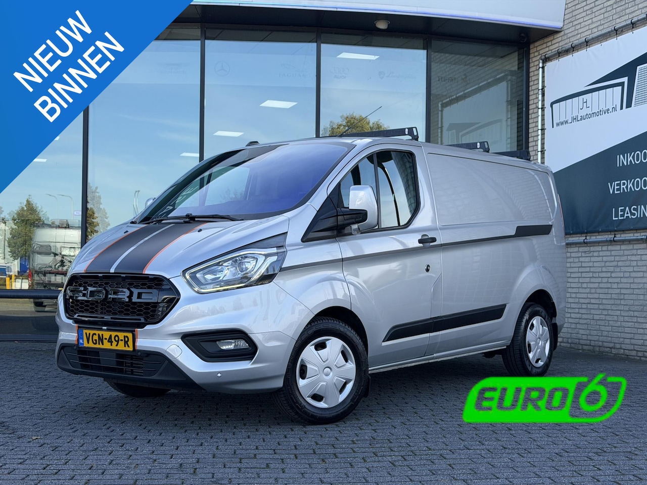 Ford Transit Custom - 280 2.0 TDCI L1H1*HAAK*A/C*PDC*CRUISE*NAVI*3-PERS* - AutoWereld.nl