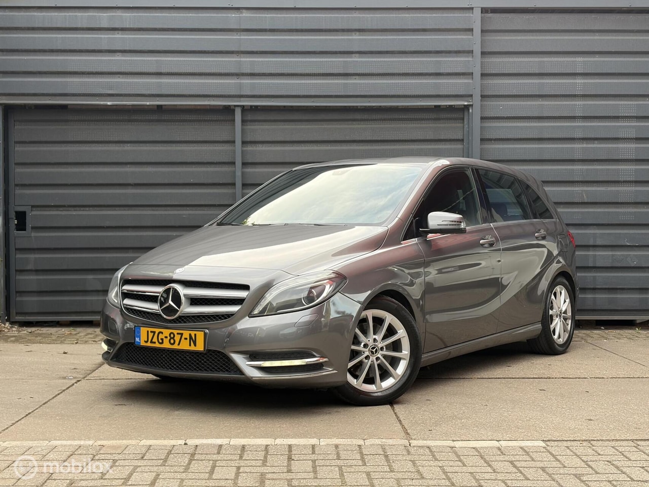 Mercedes-Benz B-klasse - 250 Prestige/NW APK/TRKHK/XENON/LMV/CAMERA - AutoWereld.nl