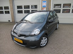Toyota Aygo - 1.0-12V Now