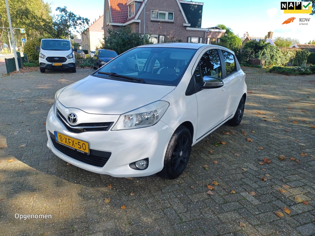 Toyota Yaris - 1.0 VVT-i Trend 1.0 VVT-i Trend - AutoWereld.nl