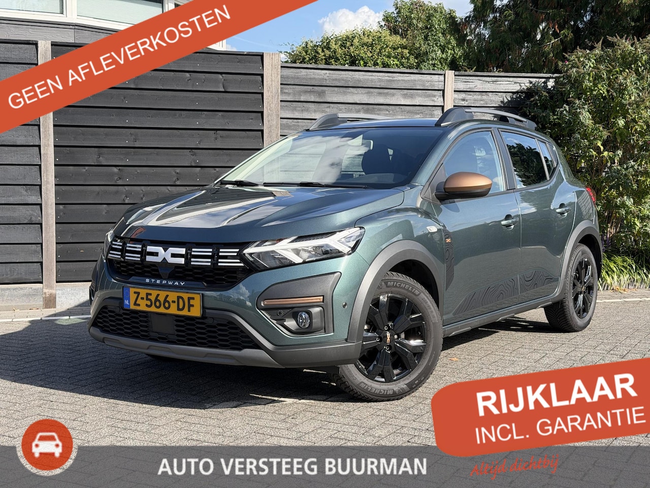 Dacia Sandero Stepway - Up&Go 1.0 TCe 100PK ECO-G Navigatie, Achteruitrijcamera, Keyless, Cruise Control, Climate - AutoWereld.nl