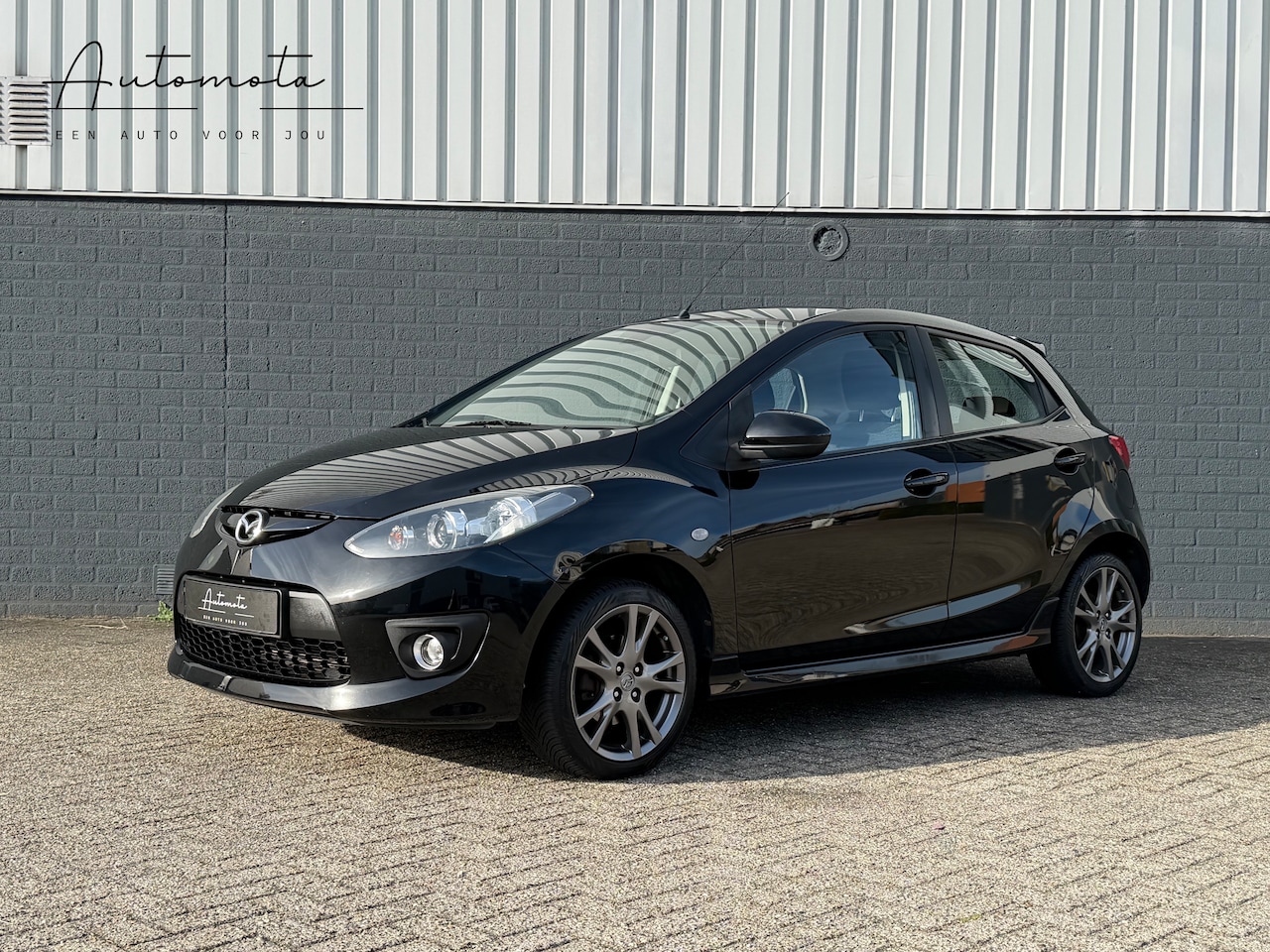 Mazda 2 - 1.3 Kuro Limited Edition / 2e Eigenaar / Rijkaar - AutoWereld.nl