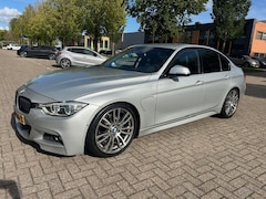 BMW 3-serie - 330e M-Sport LEER STOELVW HUD NAP