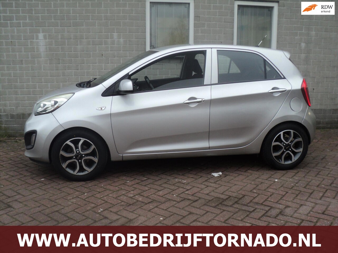 Kia Picanto - 1.0 CVVT nette auto airco 5drs bj2014 - AutoWereld.nl