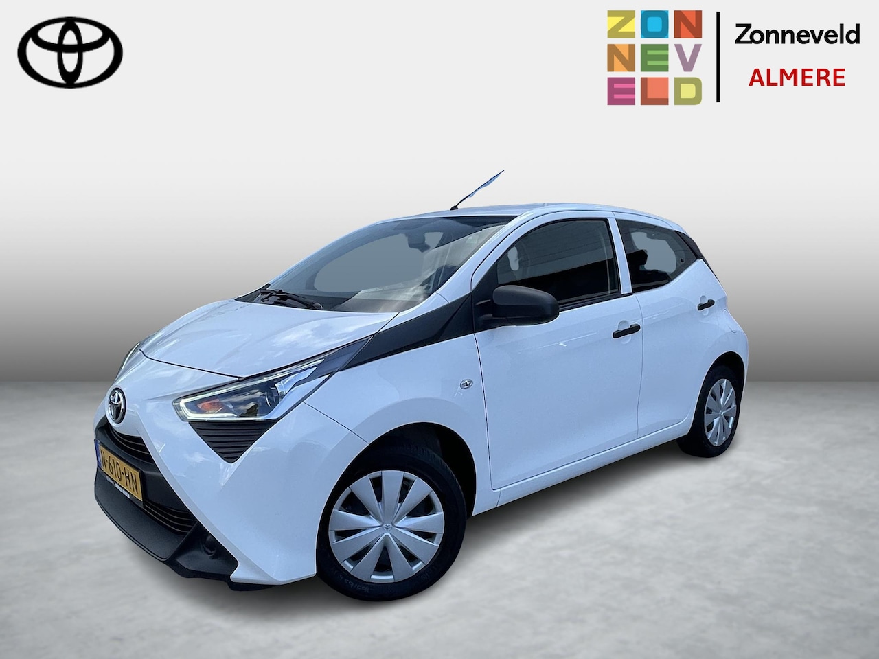 Toyota Aygo - 1.0 VVT-i x-fun 1.0 VVT-i x-fun - AutoWereld.nl