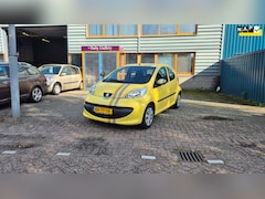 Peugeot 107 - 1.0-12V XS AUTOMAAT Apk tot 7-5-2027 5Deurs