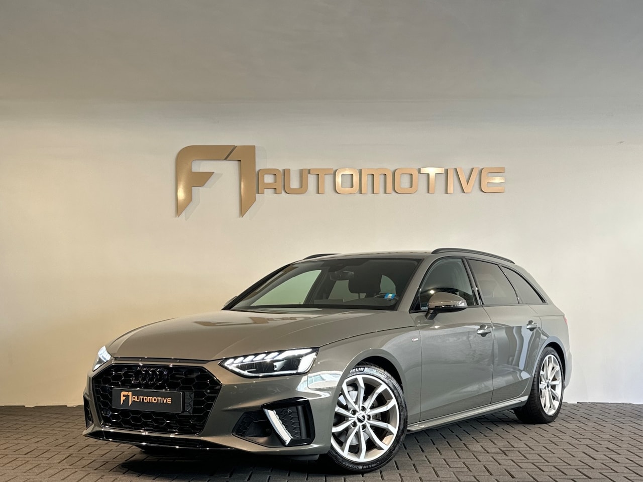 Audi A4 Avant - 35 TFSI S Competition Sfeer|Camera|Keyless|Lane Assist|Cruise - AutoWereld.nl