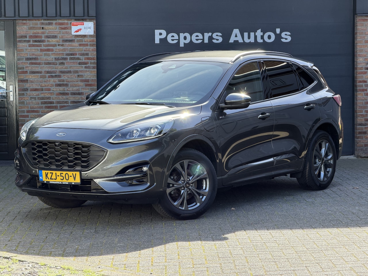Ford Kuga - 2.5 PHEV ST-Line X Head up | Keyless | Winter Pack | ACC | 2x Camera - AutoWereld.nl