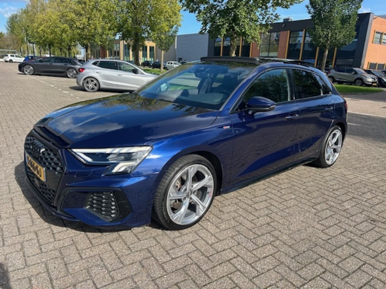 Audi A3 Sportback - 30 TFSI S edition PANO CRUISE LED NAP - AutoWereld.nl