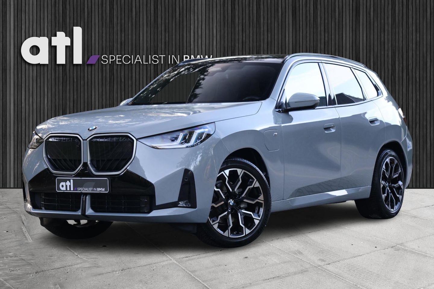 BMW X3 - 30e xDrive M-Sport | Pano | H&K | HUD | 360 | ACC | Keyless | Memory | Adap LED | Alarm kl - AutoWereld.nl