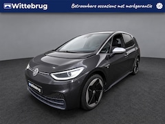 Volkswagen ID.3 - 204 pk First Max 58 kWh / Panoramadak / Navigatie / LED verlichting / 20"LM velgen / Camer