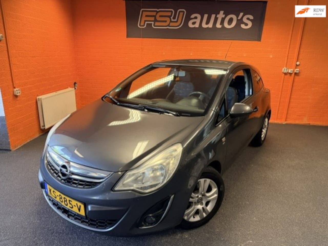 Opel Corsa - 1.2-16V Selection / Airco / APK tot 01-10-2011 - AutoWereld.nl