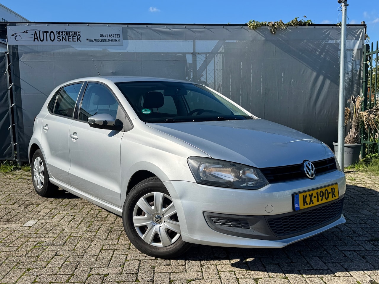 Volkswagen Polo - 1.2-12V BlueMotion - Airco - Navi - BT - APK 01-27 - AutoWereld.nl