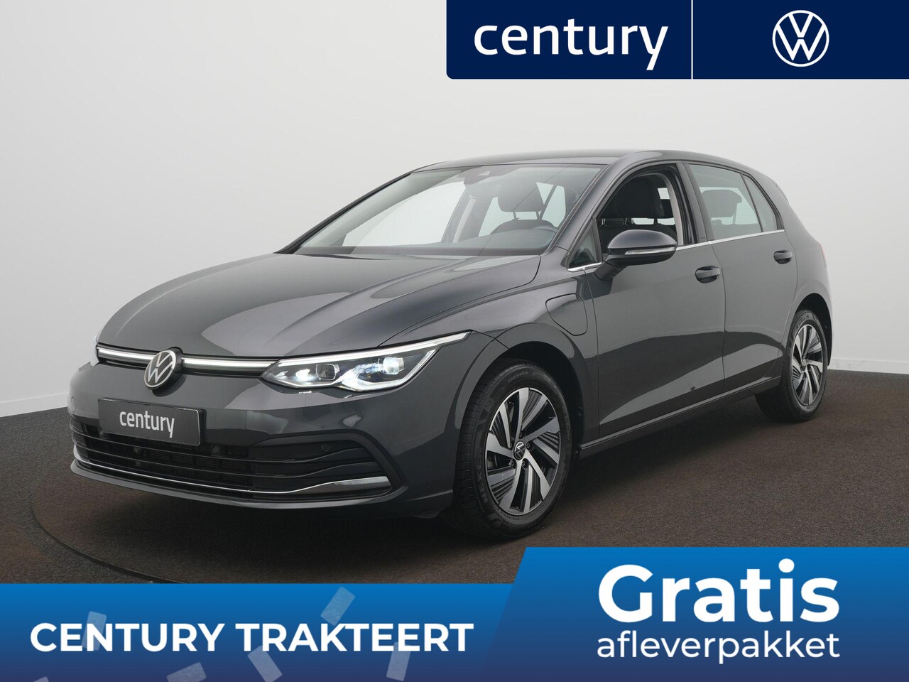 Volkswagen Golf - 1.4 eHybrid Style l Zwenkbare Trekhaak l Elek Stoelen l PDC l Navi l Stoel/stuurverwarming - AutoWereld.nl