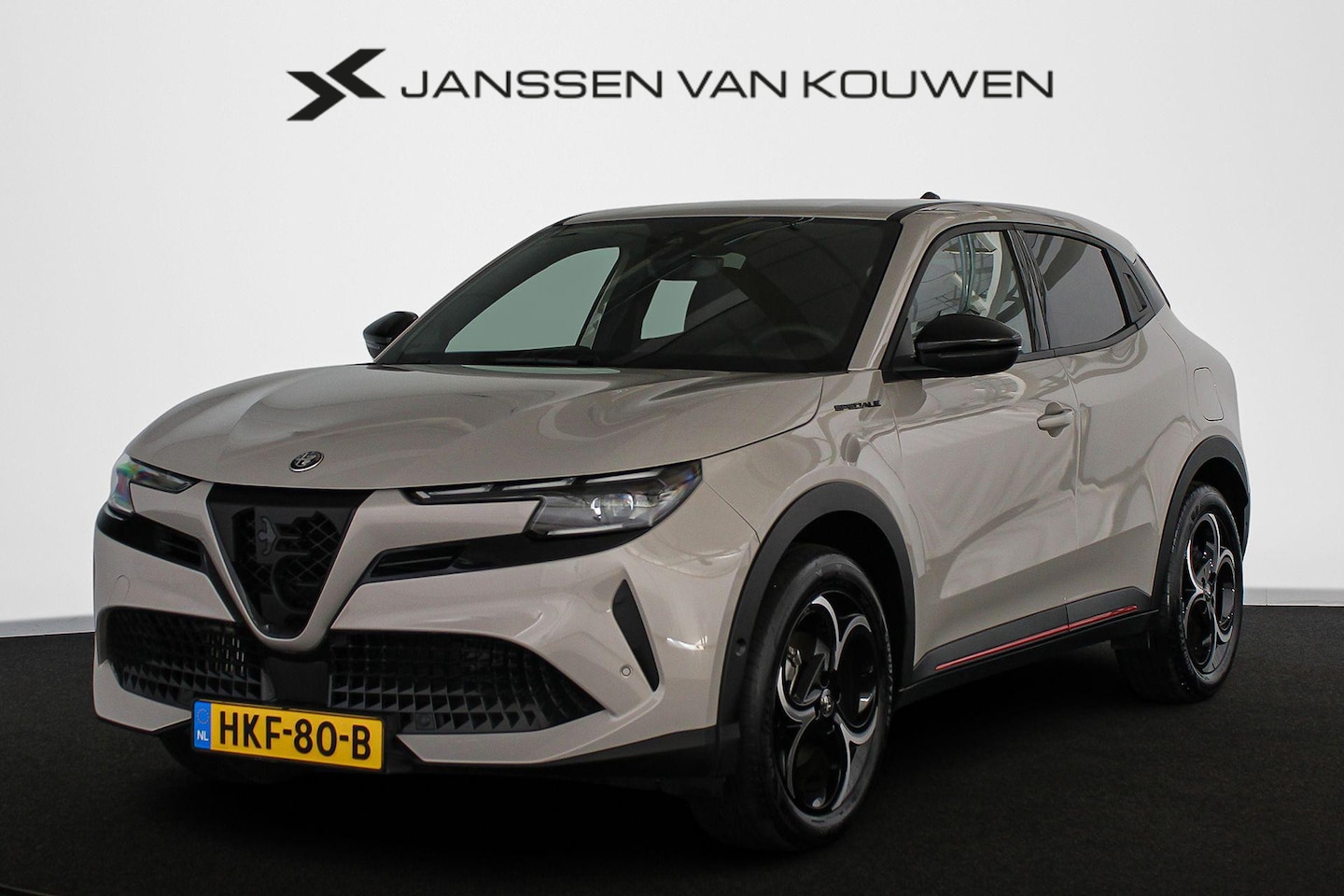 Alfa Romeo Junior - 1.2 Turbo Hybrid Ibrida Speciale - AutoWereld.nl