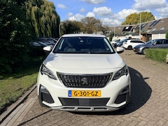 Peugeot 3008 - 1.2 PureTech Allure