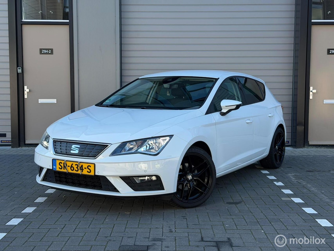 SEAT Leon - 1.0 EcoTSI | Carplay | Clima | PDC | Navi| 18" | - AutoWereld.nl