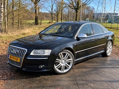 Audi A8 - 5.2 S8