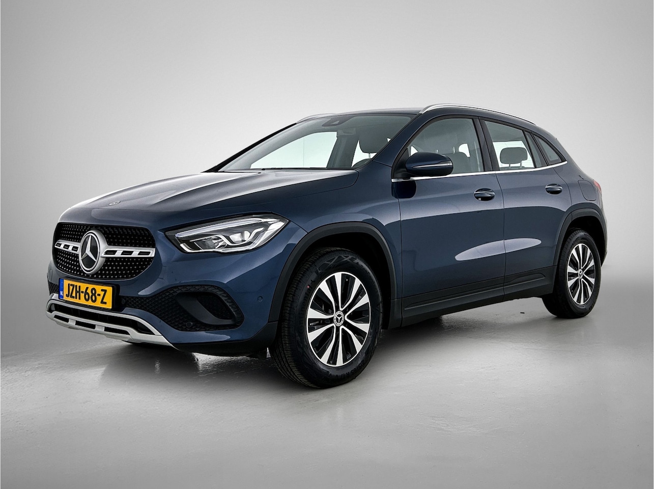 Mercedes-Benz GLA-Klasse - 250 e Plug-In Hybride | Trekhaak | Achteruitrijcamera | Ledkoplampen | Easy-Pack Achterkle - AutoWereld.nl
