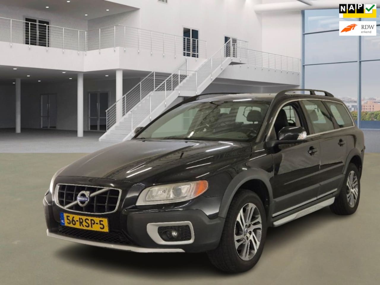 Volvo XC70 - 2.0 D3 FWD Limited Edition|AUT|XENON|TREKHAAK|NAVI|LEDER|STOELVERW - AutoWereld.nl