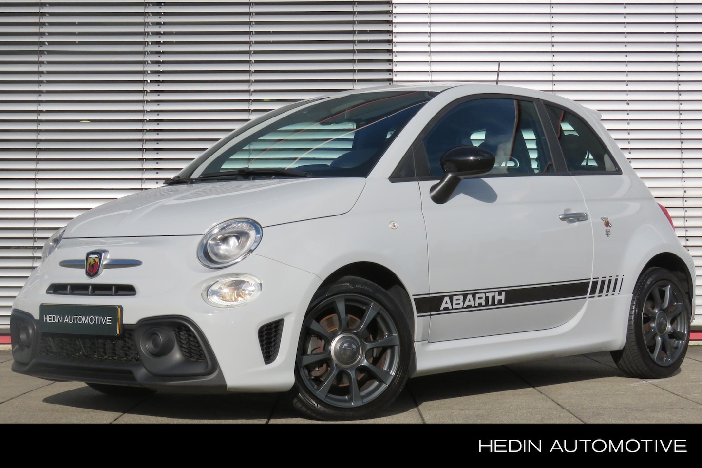 Abarth 595 - 1.4 T-Jet | Hot Hatch! | - AutoWereld.nl