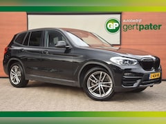 BMW X3 - xDrive20i Shadowline/Carplay/19Inch/Stoelverwarming/Navi