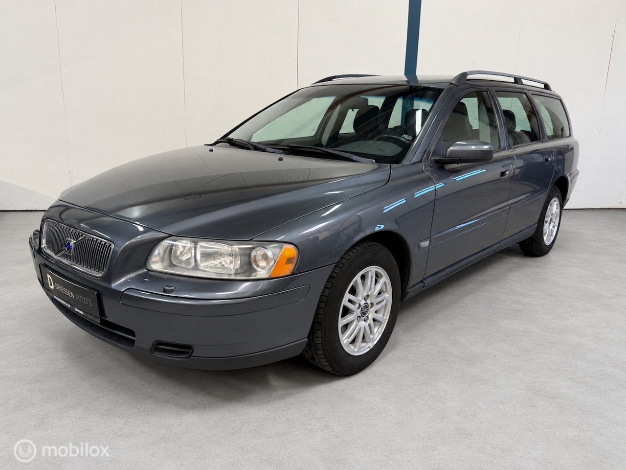 Volvo V70 - 2.4 Kinetic YOUNGTIMER - AutoWereld.nl
