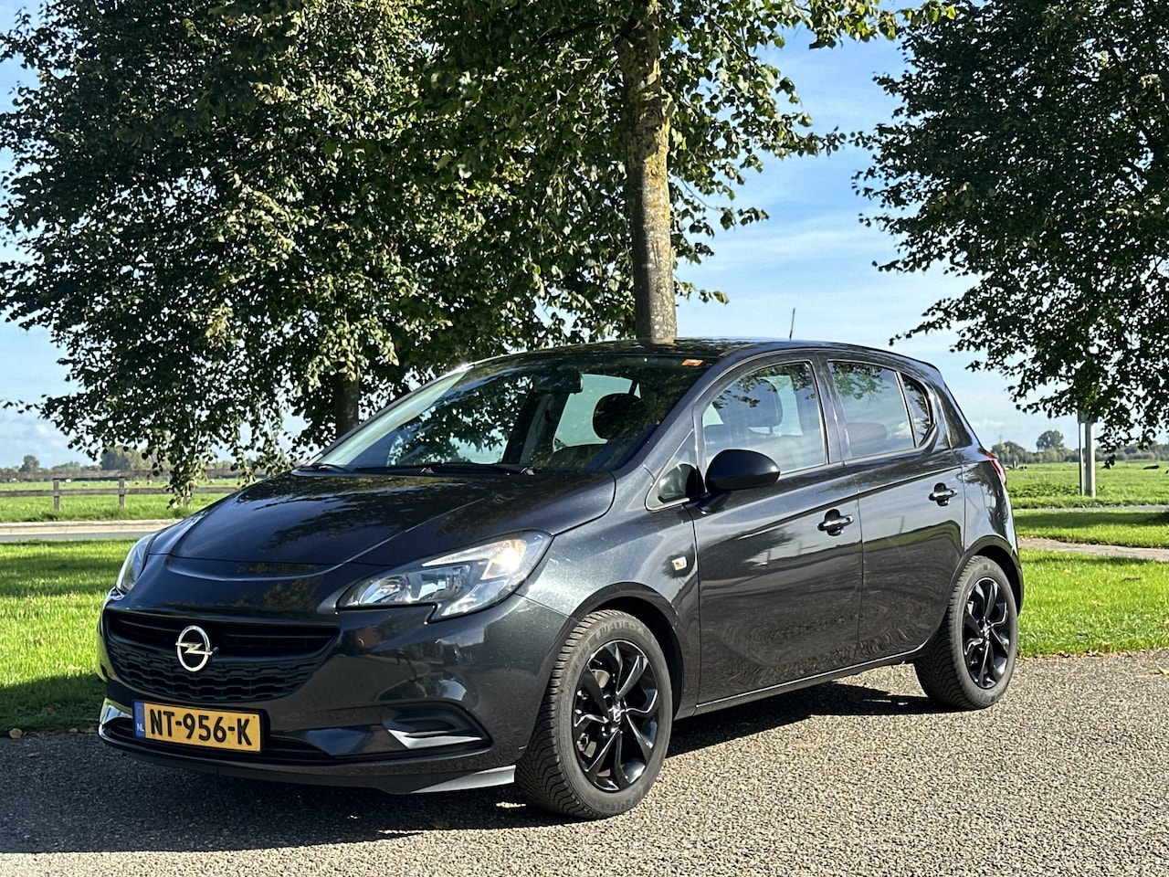 Opel Corsa - 1.4 Bi-Fuel Edition 5 drs * airco * Luxe uitvoering - AutoWereld.nl