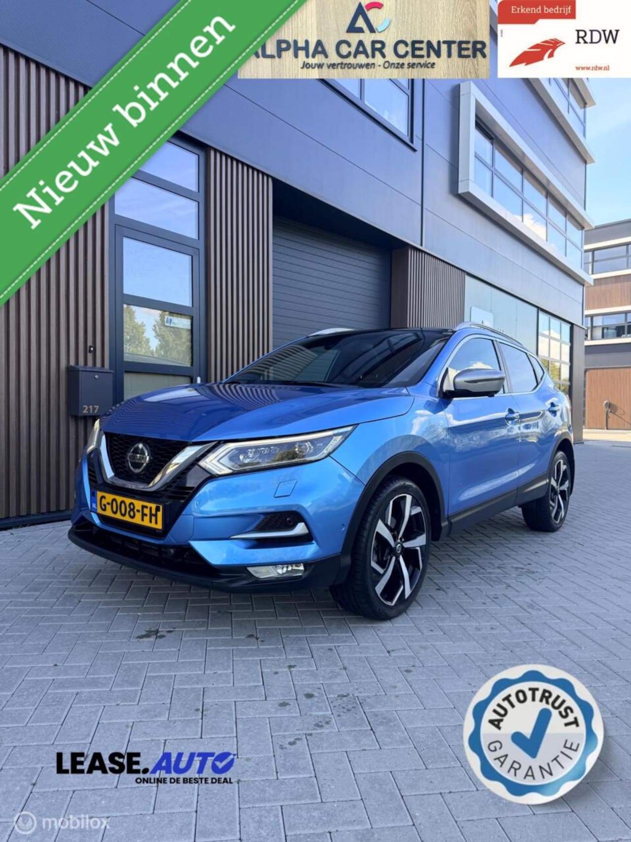 Nissan Qashqai - 1.2 Tekna + PANO/360CMRA/LEER - AutoWereld.nl