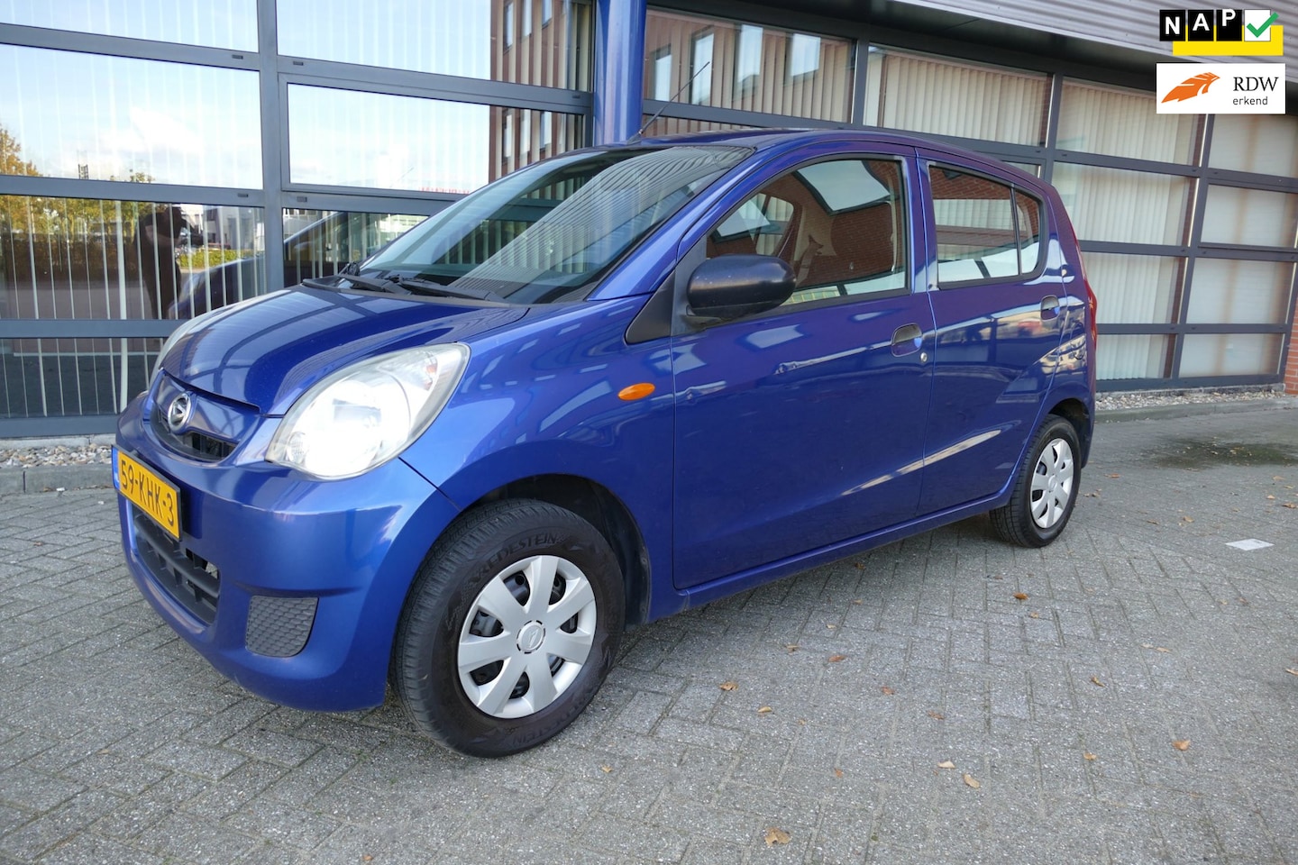 Daihatsu Cuore - 1.0 Trend 5drs Apk 18-09-2027 - AutoWereld.nl