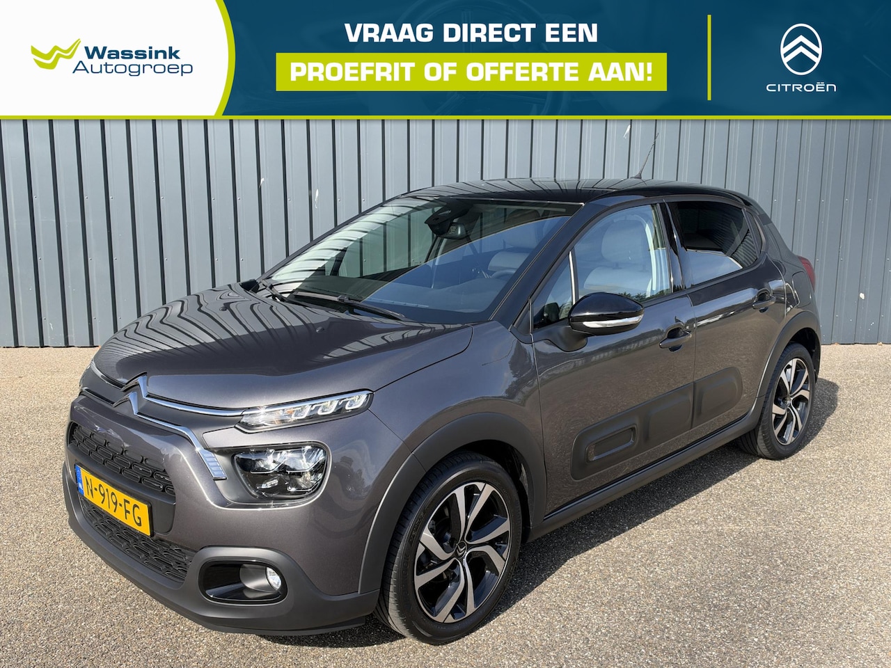 Citroën C3 - 1.2 PureTech Shine Automaat | Camera | Navigatie | Carplay | Climate Control - AutoWereld.nl
