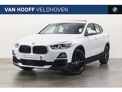 BMW X2 - sDrive20i High Executive Automaat / Panoramadak / Sportstoelen / Achteruitrijcamera / Head