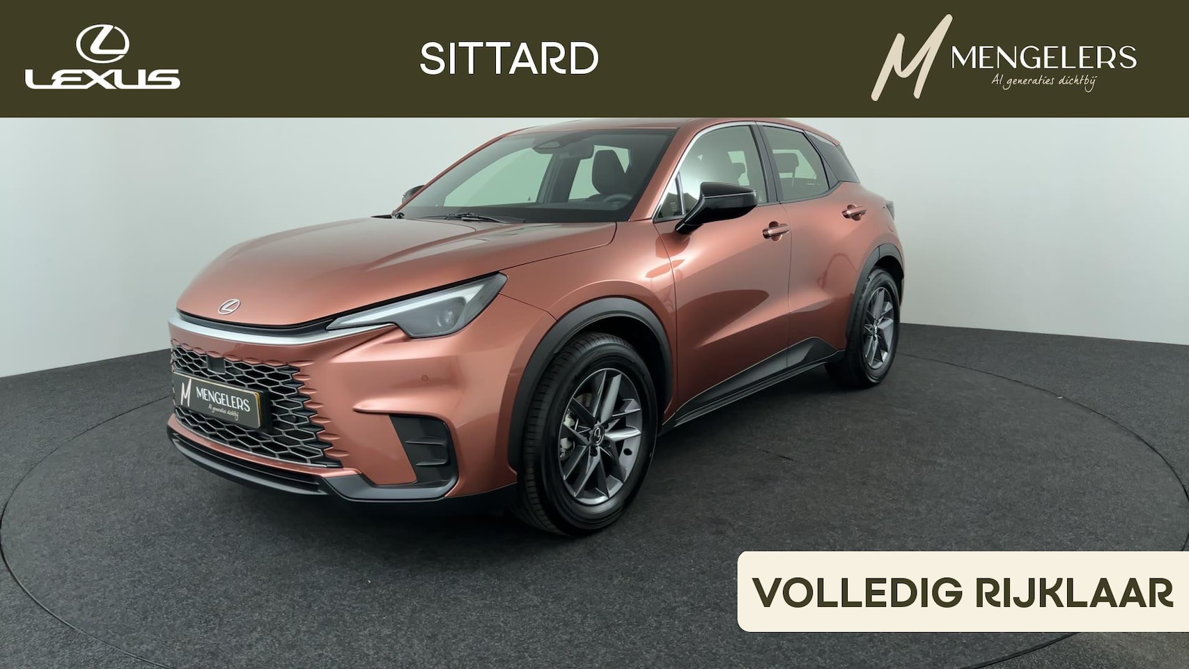 Lexus LBX - 1.5 2WD | Rijklaar | Safety-Comfort pack | Afneembare trekhaak - AutoWereld.nl