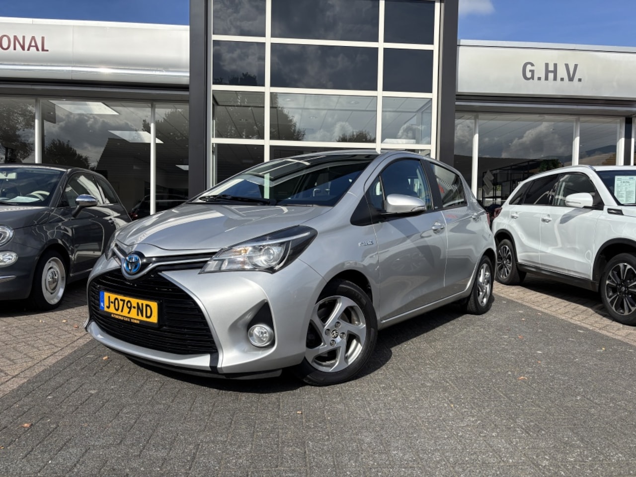 Toyota Yaris - 1.5 Full Hybrid 100pk 5D Aut Aspiration - AutoWereld.nl