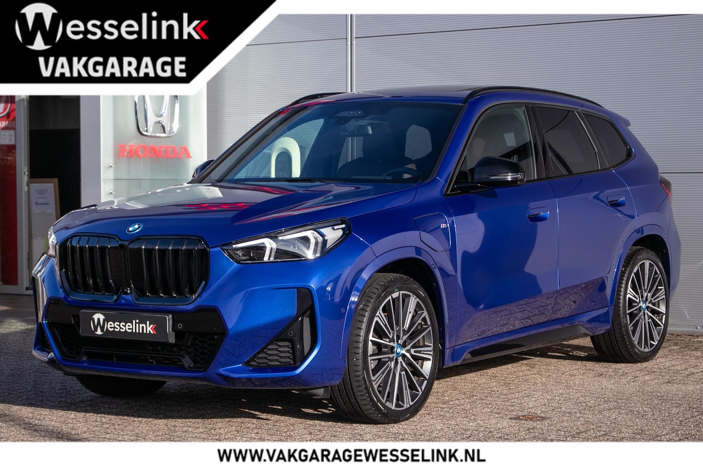 BMW X1 - X1 xDrive30e M-Sport Leer | Mem.stoel | Schuif-/kanteldak | HUD | Full option - AutoWereld.nl