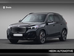 BMW iX1 - eDrive20 67 kWh M Sport Edition | Achteruitrijcamera | Comfort Access | verwarmde voorstoe