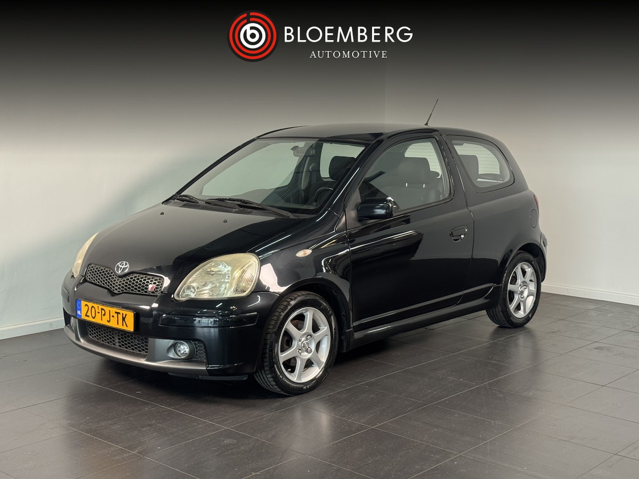 Toyota Yaris - 1.5 VVT-i T-Sport | Meeneem prijs! | Dealer onderhouden | Airco | - AutoWereld.nl