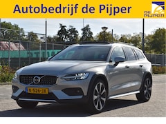 Volvo V60 Cross Country - 2.0 B5 AWD Pro 265 pk Lounge Pack | NL-Auto | HUD | Elekt.trekhaak | Stoelverkoeling | Har