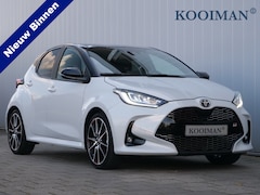 Toyota Yaris - 1.5 Hybrid GR Sport 116 Pk Automaat Camera / Apple Carplay / DAB / Stoelverwarming / 18 in