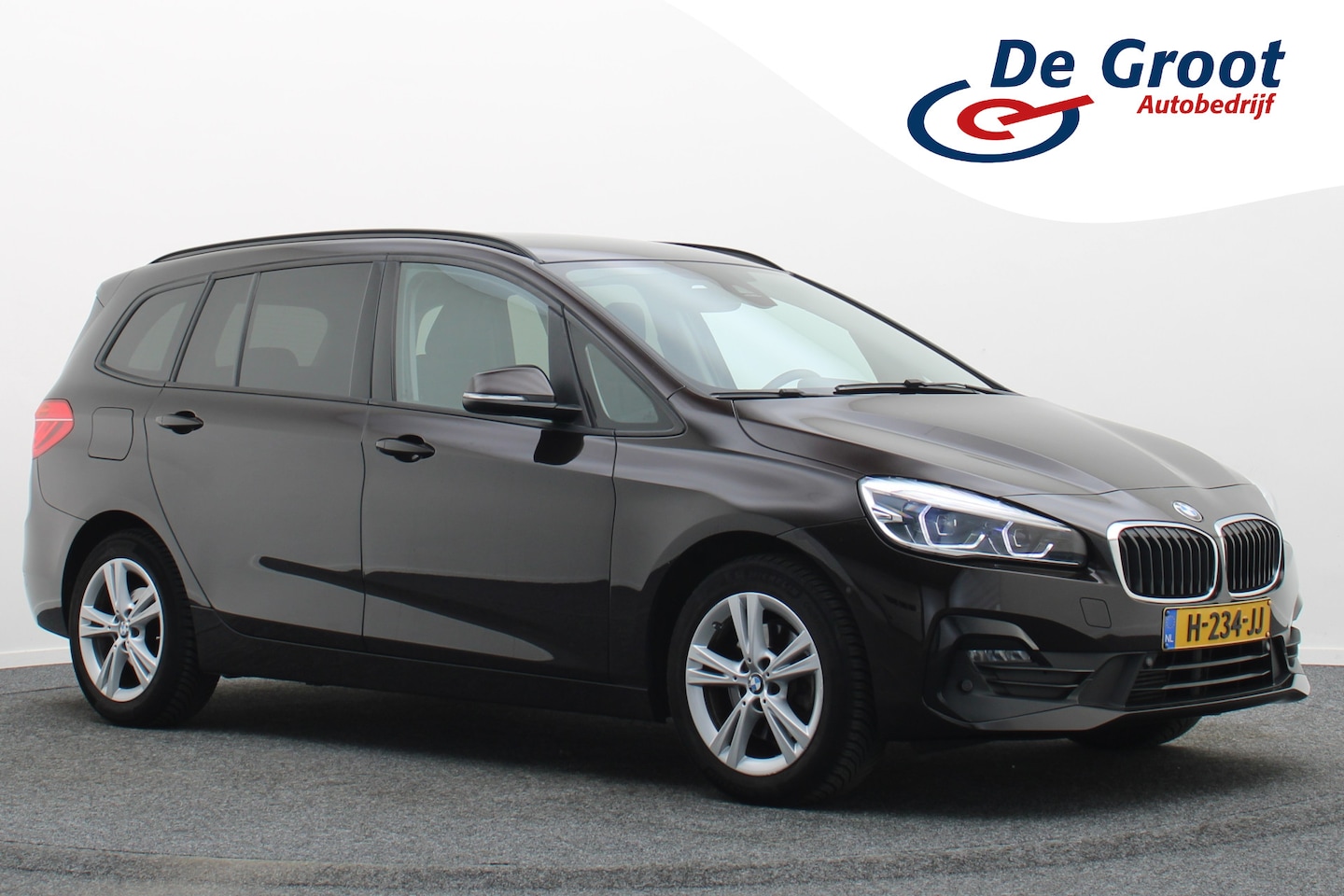 BMW 2-serie Gran Tourer - 218i 7p. High Executive LED, Climate, Cruise, Trekhaak, PDC - AutoWereld.nl
