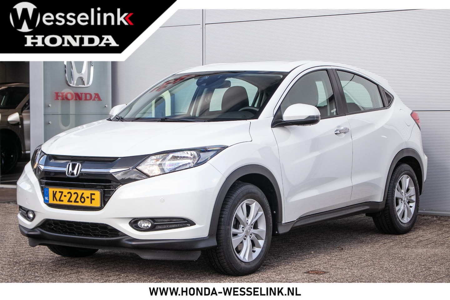 Honda HR-V - 1.5 i-VTEC Elegance 1.5 i-VTEC Elegance - AutoWereld.nl
