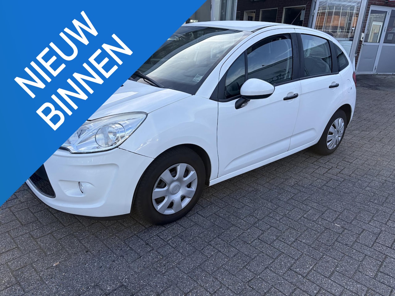 Citroën C3 - 1.0 VTi Attraction Verbruikt olie - AutoWereld.nl