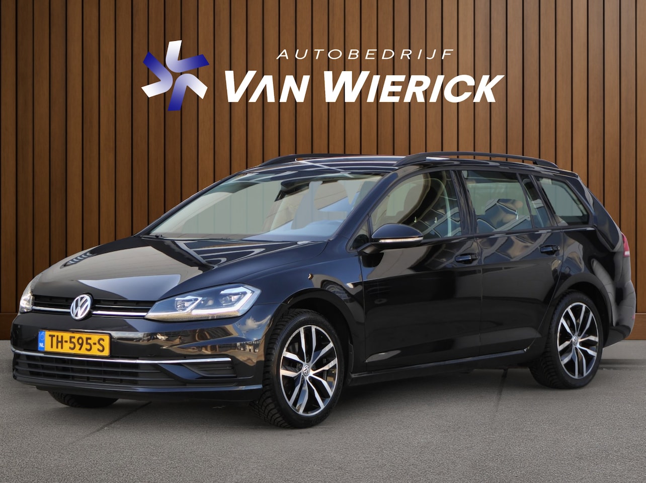 Volkswagen Golf Variant - 1.4 TSI Business 125PK | LED | Parkeersensoren v/a | Stoelverwarming | Clima | Bluetooth | - AutoWereld.nl