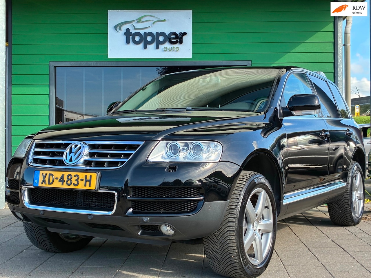 Volkswagen Touareg - 4.2 V8|Automaat|Panoramadak|Navigatie|Climatronic|CruiseControl|PDC|Trekhaak|Nieuwe APK| - AutoWereld.nl