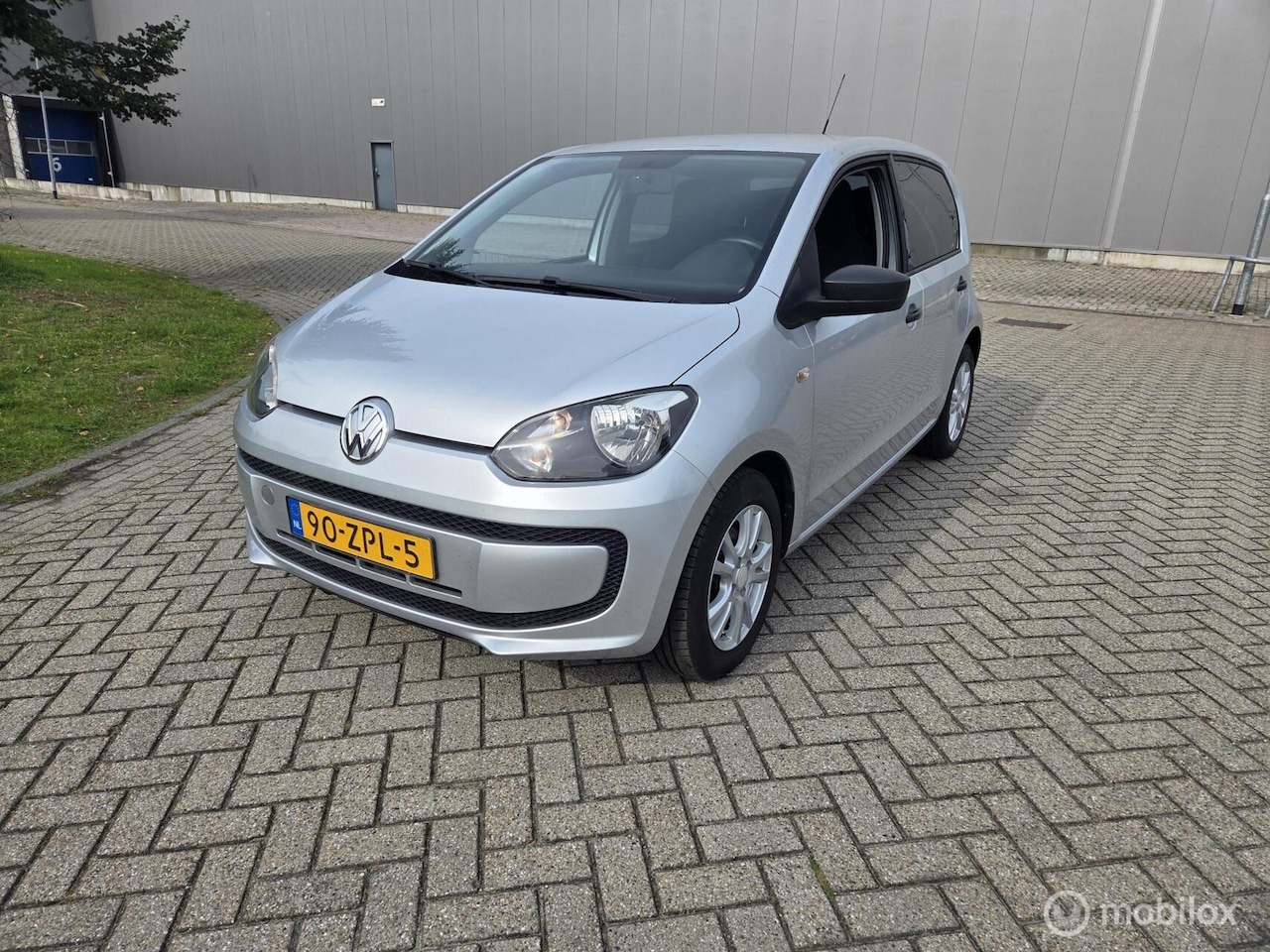 Volkswagen Up! - 1.0 BlueMotion Airco - AutoWereld.nl