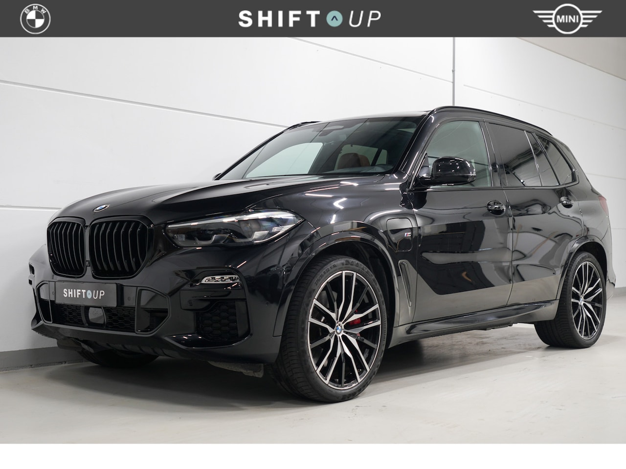 BMW X5 - xDrive45e M-Sport | Panoramadak | Bowers Wilkins | CoPilot | Elektr. Trekhaak - AutoWereld.nl