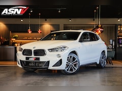 BMW X2 - SDrive20i High Executive, 192 PK, Pano/Dak, M/Sports/Pakket, Sportstoelen/Leder, Head/Up,