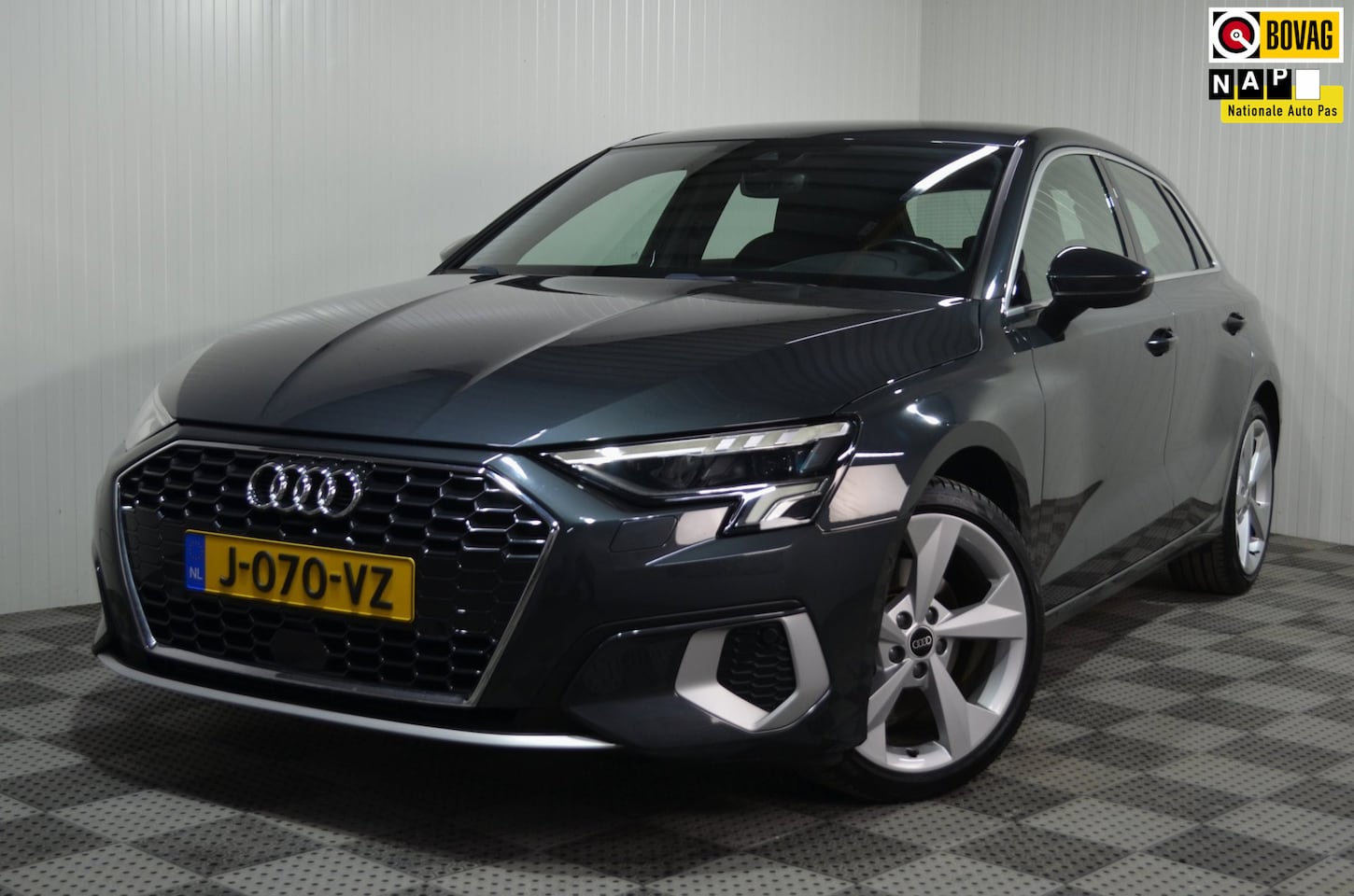 Audi A3 Sportback - 35 TFSI Business edition / Carplay / Led / Pdc / Nieuw model / NL auto - AutoWereld.nl