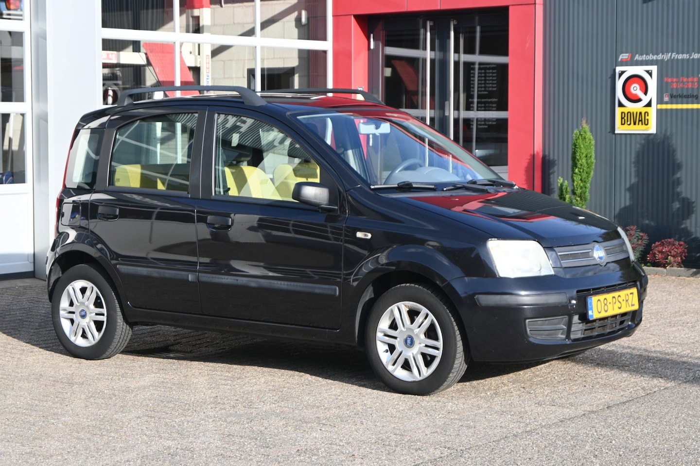 Fiat Panda - 1.2 Class 5drs 60pk | Centrale vergrendeling | Elektr. Ramen | Radio-CD | LM-Velgen - AutoWereld.nl