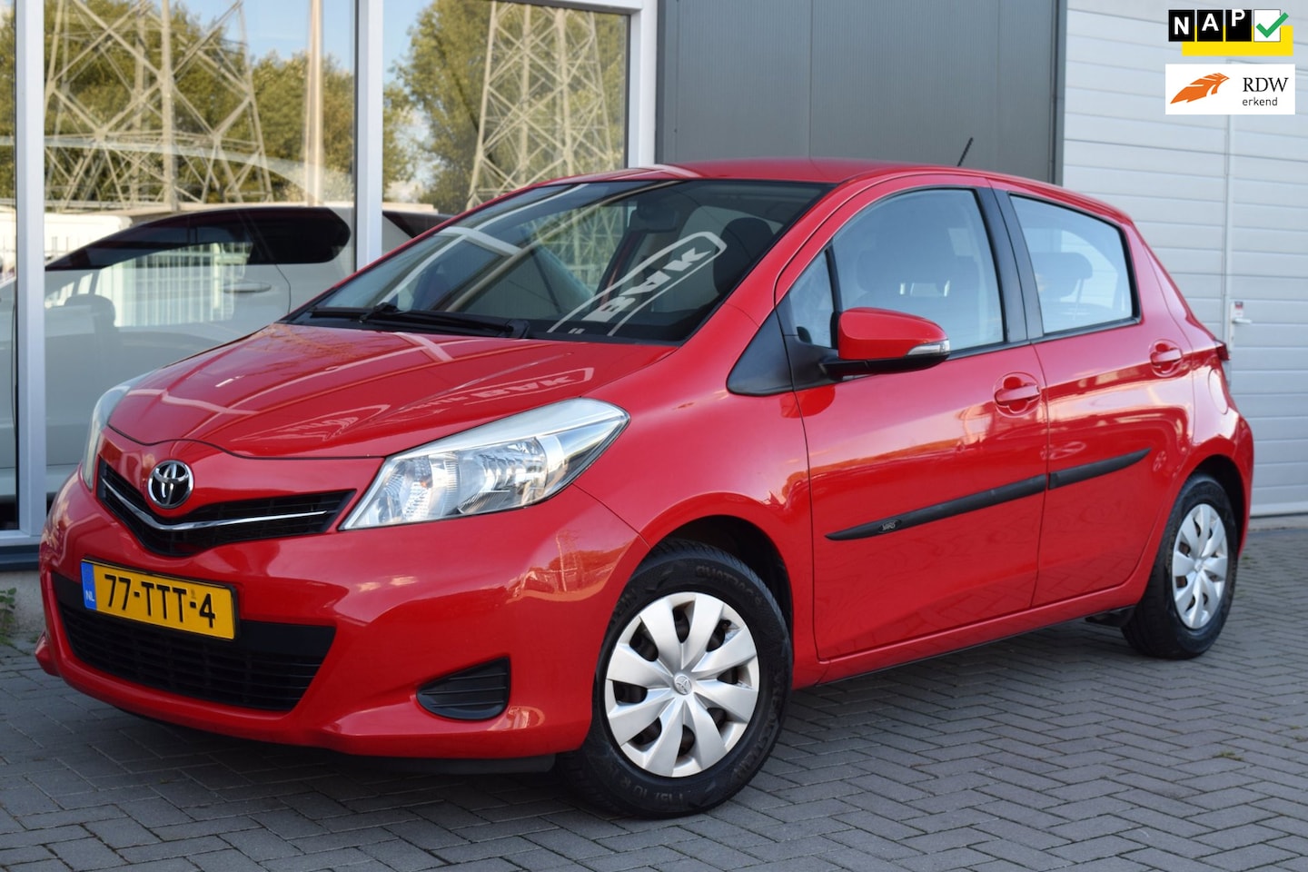 Toyota Yaris - 1.0 VVT-i Aspiration | Airco | Elek-Pakket | NAP + APK 9-2027 - AutoWereld.nl